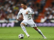 九游游戏-雷霆风暴席卷多伦多，范弗利特火力全开，却难阻唯一性的团队胜利