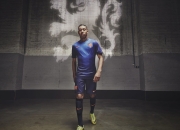 -拉梅洛爆发背后的战术密码，76人如何用防守锁死上海队式进攻