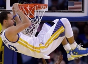 九游娱乐入口-赛道奇迹，拉塞尔扛起全队，哈斯车队险胜红牛