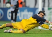 九游官网-郭艾伦统治级表现撕裂防线，深圳末节险胜浙江显冠军相