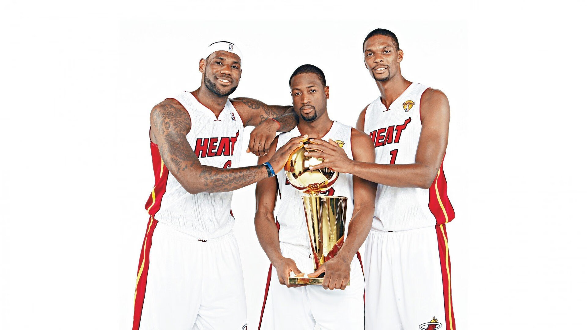 孤星闪耀布鲁克林,独行侠如何以弱胜强,在总决赛焦点战中掀翻豪华篮网